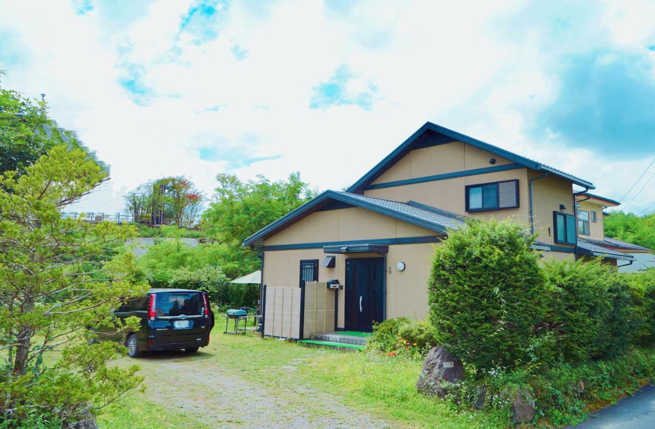 富士の樱house 宝栄 Villa Fujikawaguchiko Luaran gambar