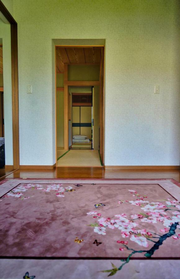 富士の樱house 宝栄 Villa Fujikawaguchiko Luaran gambar